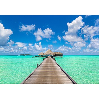 Brygga Med Hav Och Moln