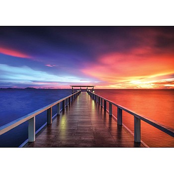 Dramatiskt Solnedgång Vid Piren